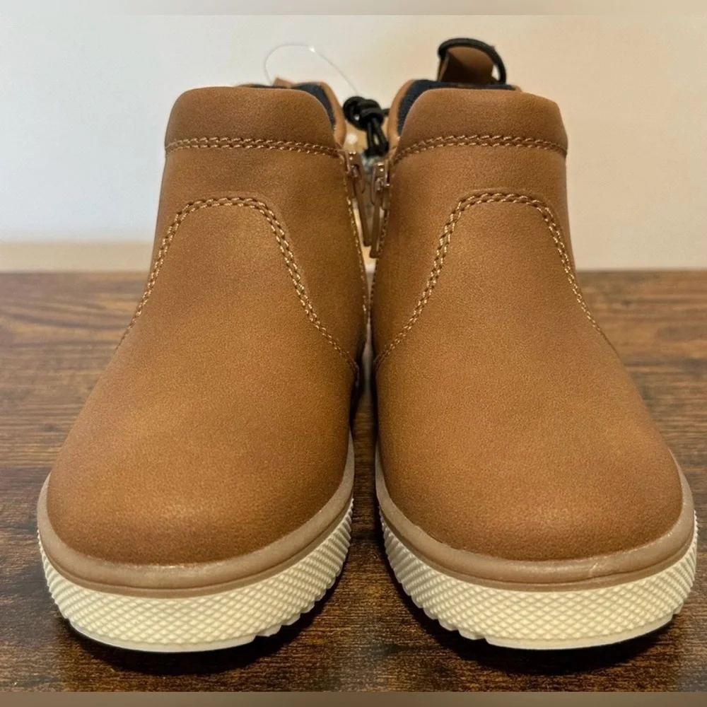 Thereabouts Toddler Boys Tan LIL Jack Flat Heel Chelsea Boots NWT Size 5